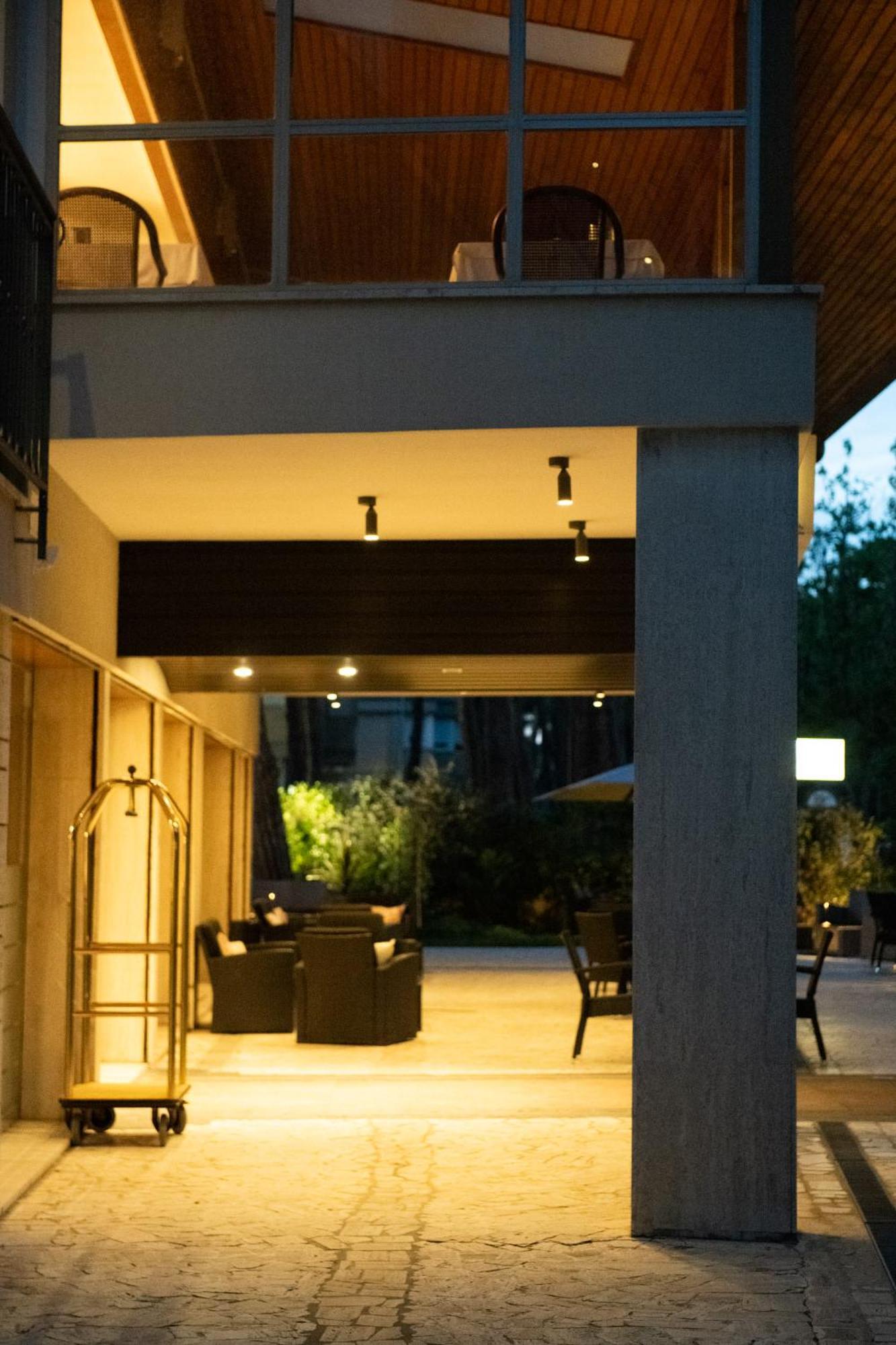 Hotel Corallo Marina Romea Kültér fotó