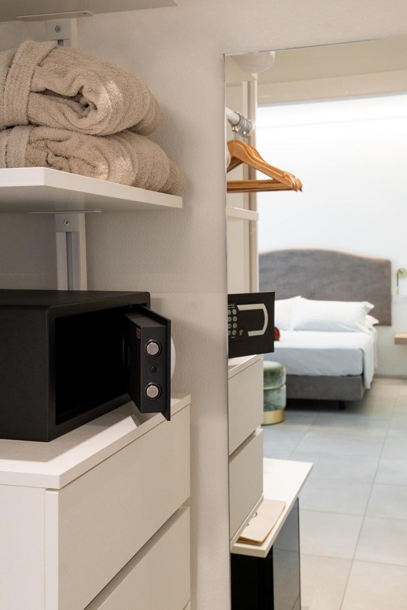 Hotel Corallo Marina Romea Kültér fotó